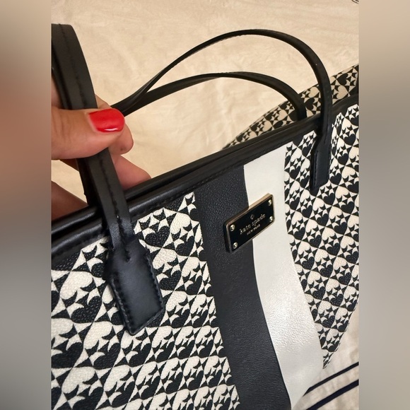 Kate Spade Margareta Tote - Picture 12 of 14